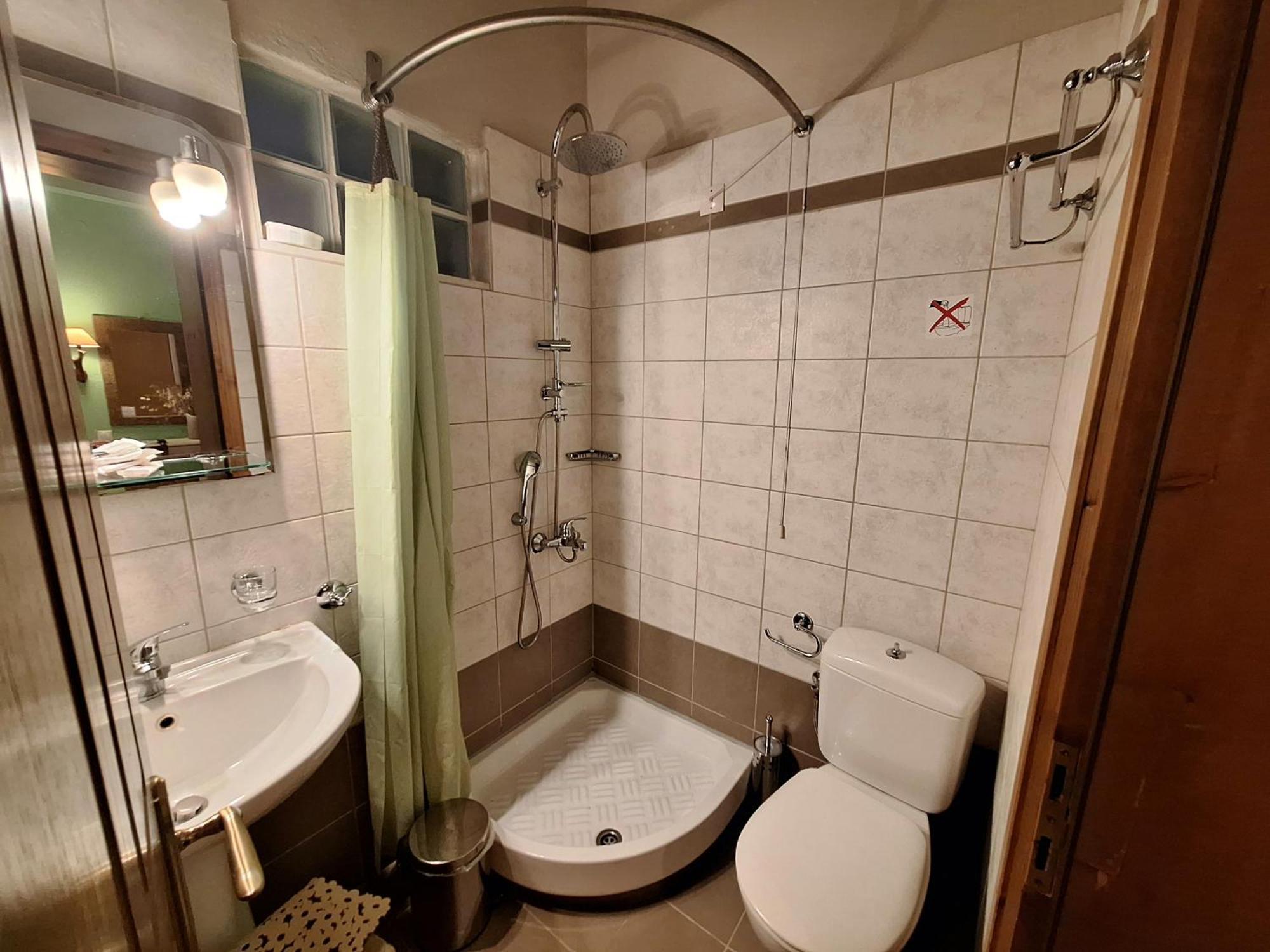 Skourgias Rooms Кала Нера Екстериор снимка