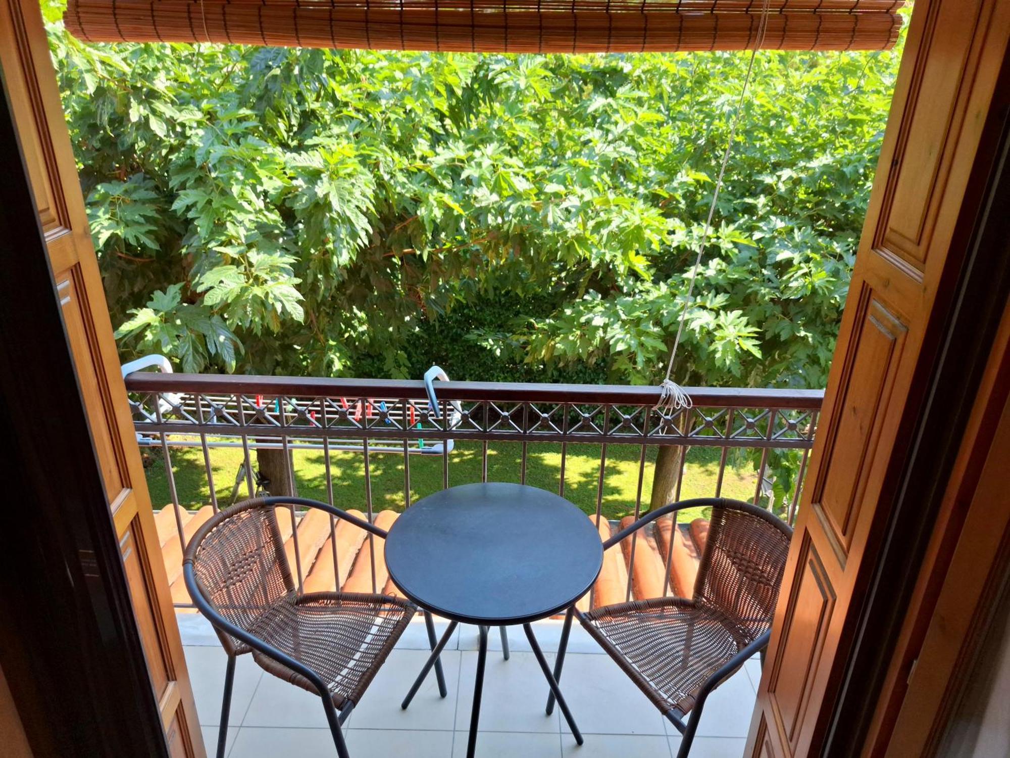 Skourgias Rooms Кала Нера Екстериор снимка