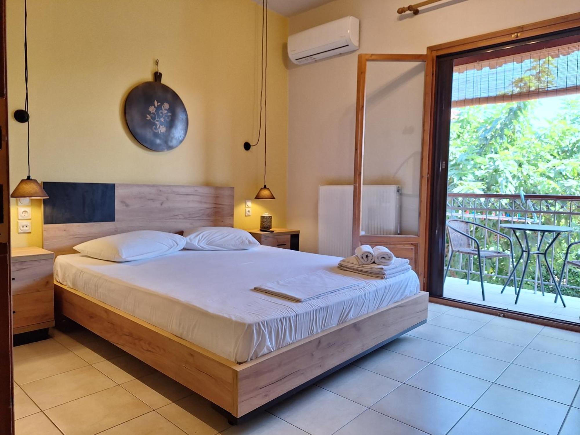 Skourgias Rooms Кала Нера Екстериор снимка
