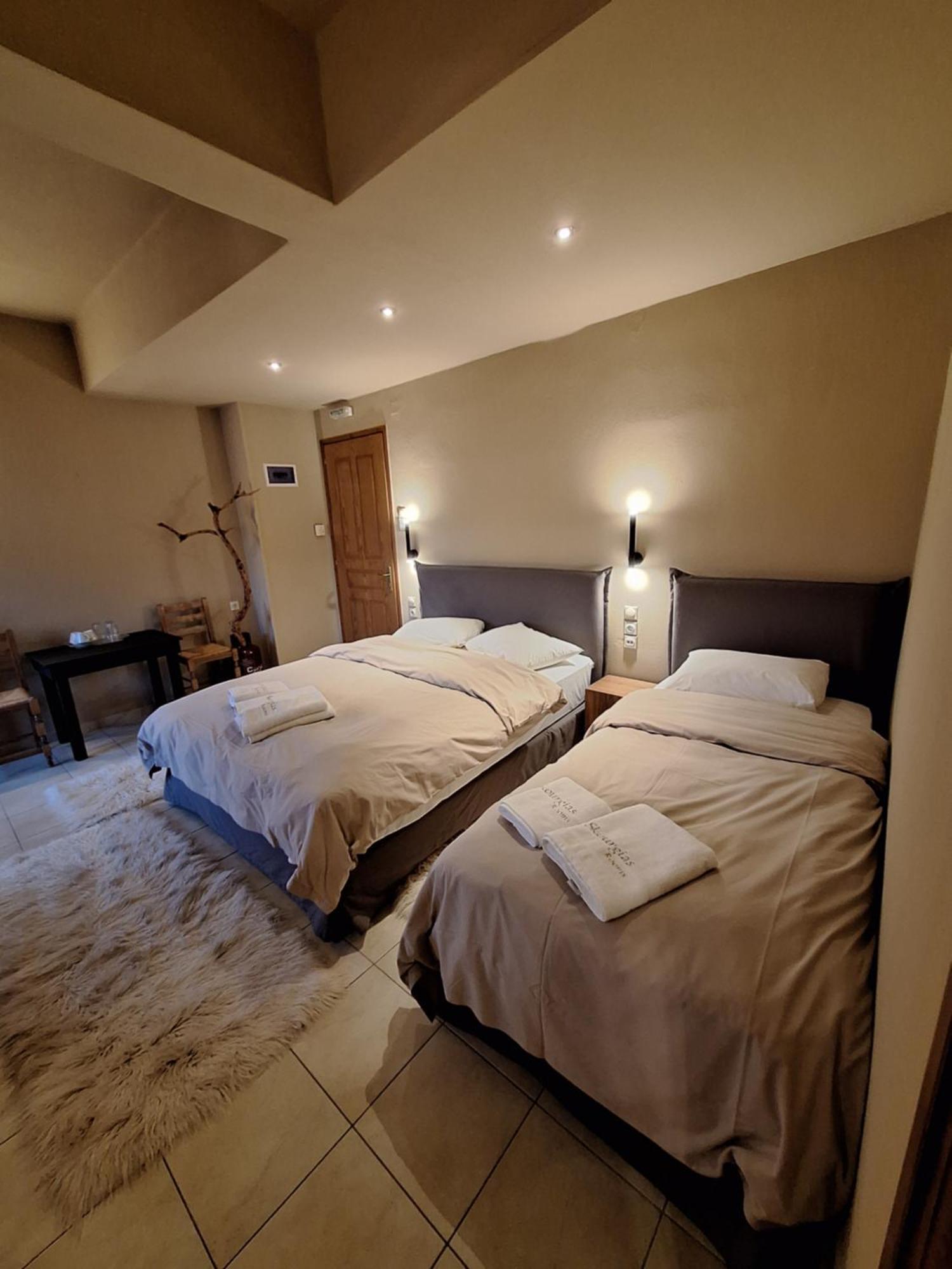 Skourgias Rooms Кала Нера Екстериор снимка