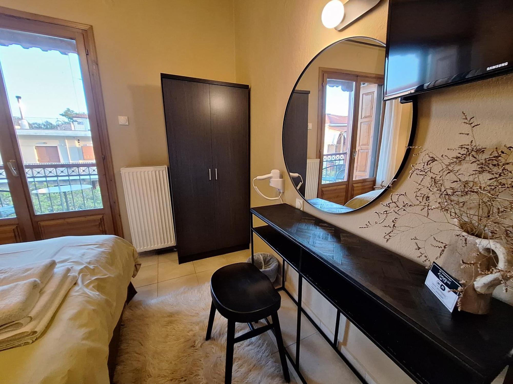Skourgias Rooms Кала Нера Екстериор снимка